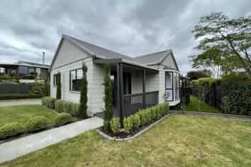 129 Peakes Road, Springvale