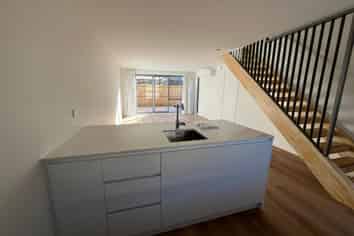 112C Edgeware Road, Saint Albans