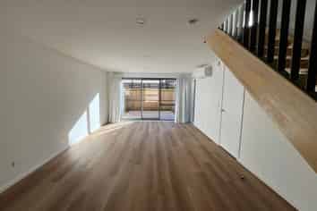 112C Edgeware Road, Saint Albans