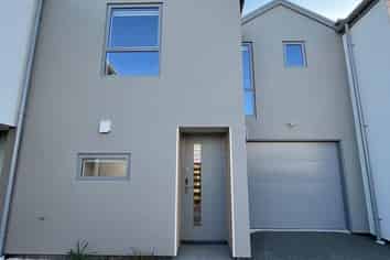 112C Edgeware Road, Saint Albans