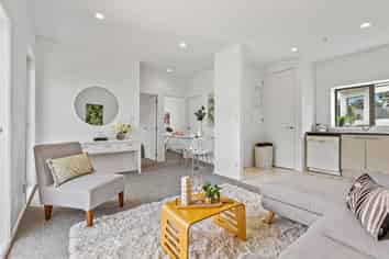 GH193 Main Highway, Ellerslie