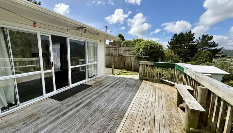 17 Amundsen Grove, Stokes Valley