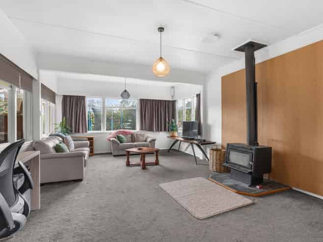 35 Cornwall Street, Masterton