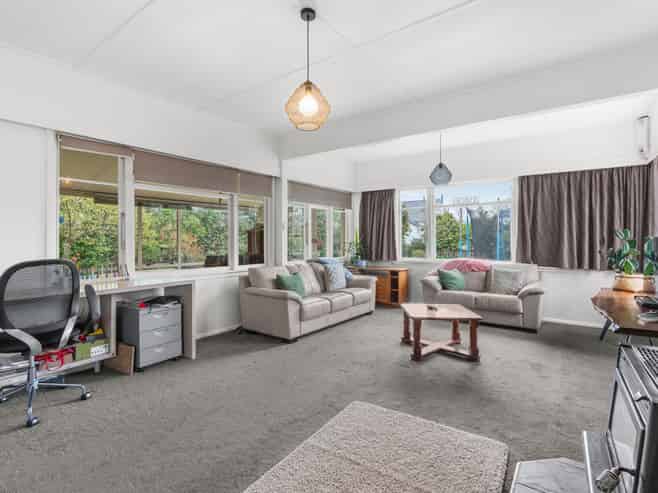 35 Cornwall Street, Masterton