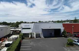 Modern office warehouse offered for Lease