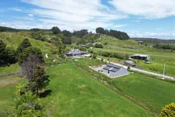  133 Coulson Road, Paroa