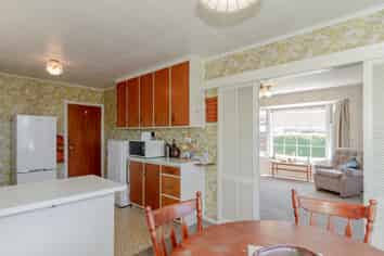 17 Hitchings Avenue, Onekawa