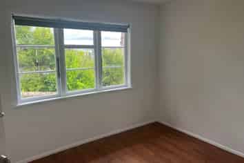 12A Rautawhiri Road, Helensville