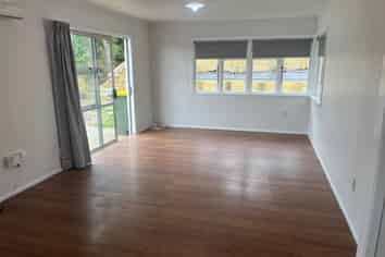 12A Rautawhiri Road, Helensville