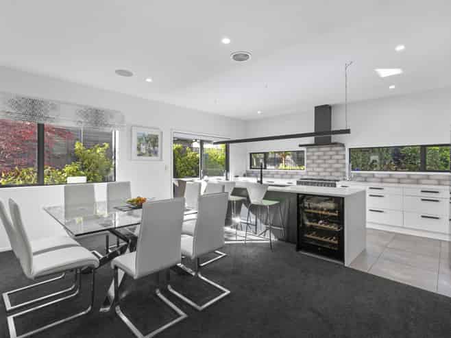 129 St Albans Street, Saint Albans