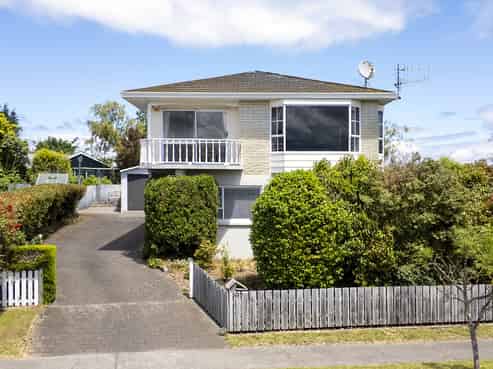 63 Grace Crescent, Richmond Heights