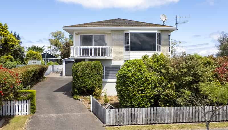 63 Grace Crescent, Richmond Heights