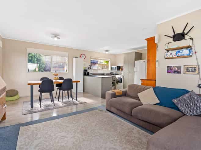 10 Cartwright Road, Onerahi