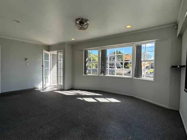 176 Hillside Road, Papatoetoe