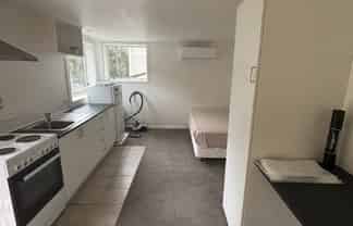 164C Hanson St, Newtown