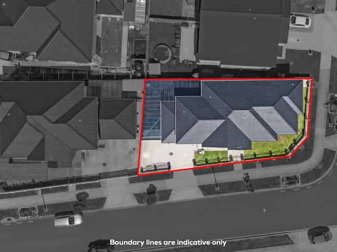 72 Charlestown Drive, Flat Bush