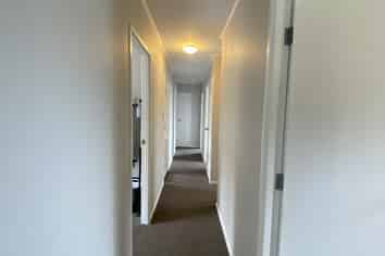 94 Lancaster Rd, Beach Haven