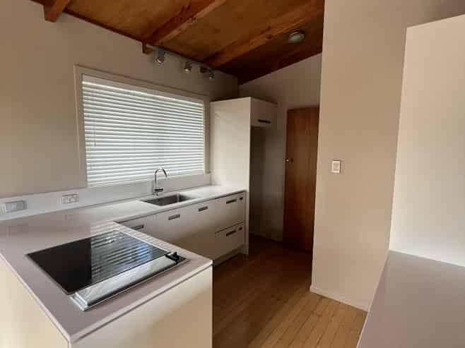 58 Rainbow Drive, Rainbow Point