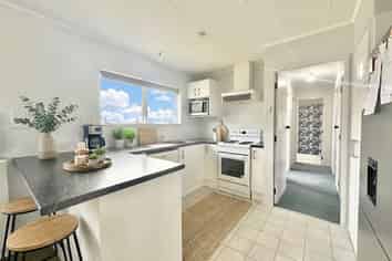 8b Dover Place, Mount Maunganui