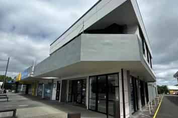 NEW LYNN RETAIL AND OFFICE ON GREAT NORTH ROAD
