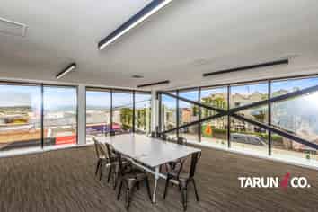 High-Stud Office. New Fitout. New North Road