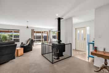 22 Kowhai Street, Oxford