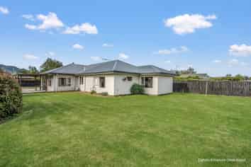 22 Kowhai Street, Oxford