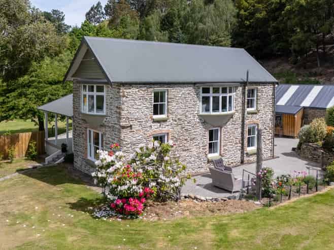 4134 Roxburgh - Ettrick Road, Roxburgh