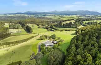 39 Elmsley Road, Maungatapere