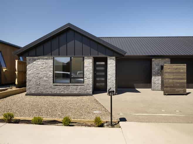 24-42 Forage Road, Hanley's Farm, Jacks Point