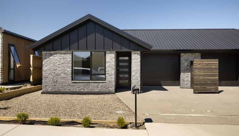 24-42 Forage Road, Hanley's Farm, Jacks Point