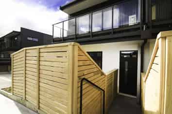 19a The Strand (upstairs), Wainuiomata