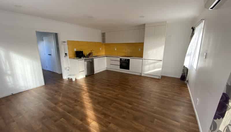 2 Aotea Road, Glen Eden