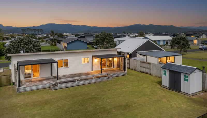 149 Rangiora Crescent, Matarangi