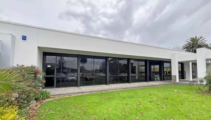 33 Lambie Drive, Manukau