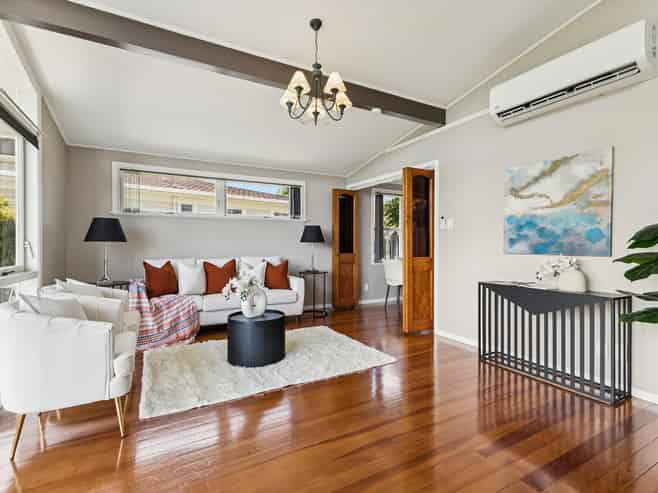 61 Beechdale Crescent, Pakuranga