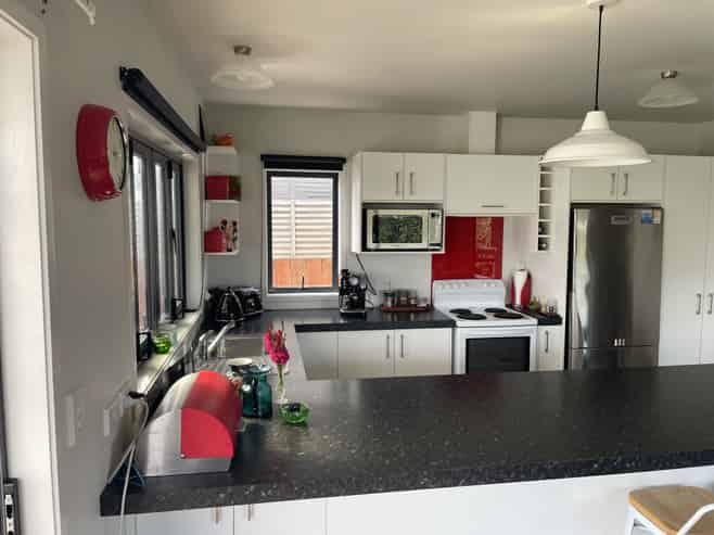 733 State Highway 35, Tirohanga