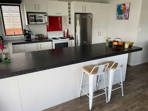 733 State Highway 35, Tirohanga