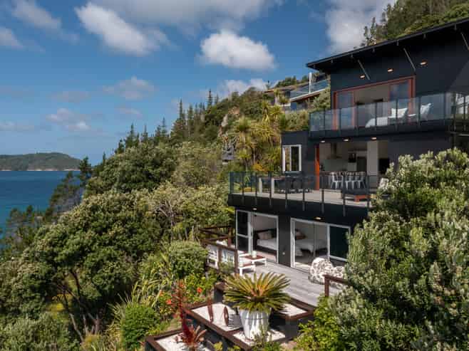 24 Oceana Heights, Tairua