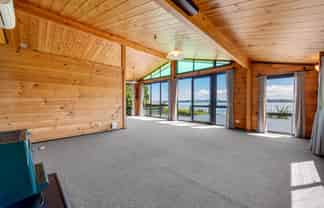 61 Carlton Crescent, Maraetai