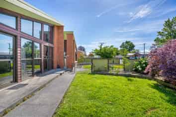 47 Home Street, Winton