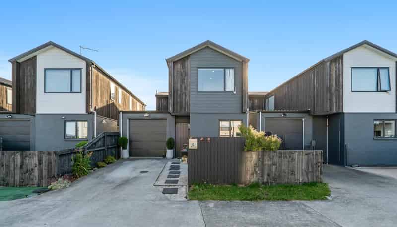 42 Dignity Street, Papakura