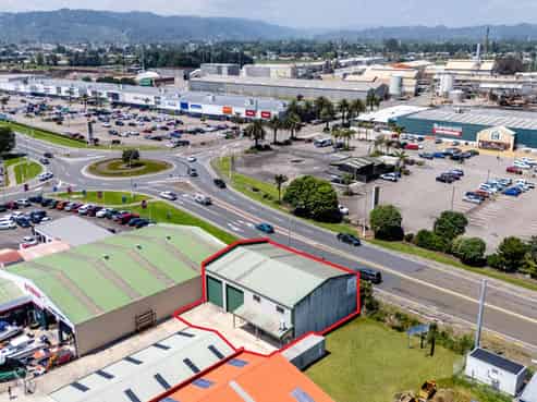 Prime industrial with exceptional office space