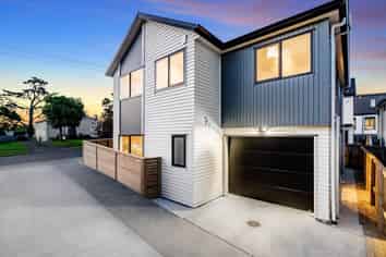 18a Lyndhurst Street, Waiotaiki Bay