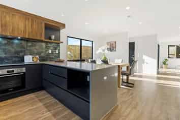 18a Lyndhurst Street, Waiotaiki Bay