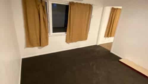 31 Rollerson street , Papakura