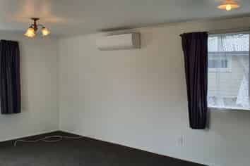 102a Cockburn Street, Masterton