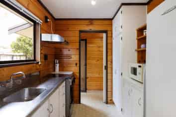 24A MacDonald Road, Glenview