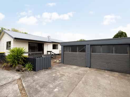 24A Macdonald Road, Glenview