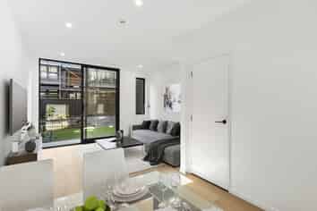 20 Silica Mews, Stonefields